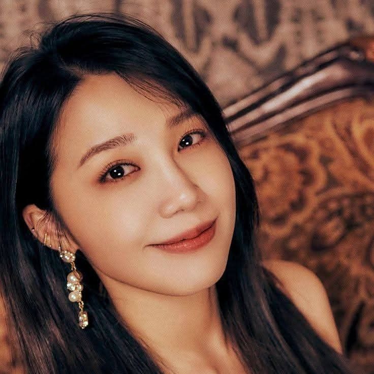 鄭恩地 (Apink)的最新活動照片