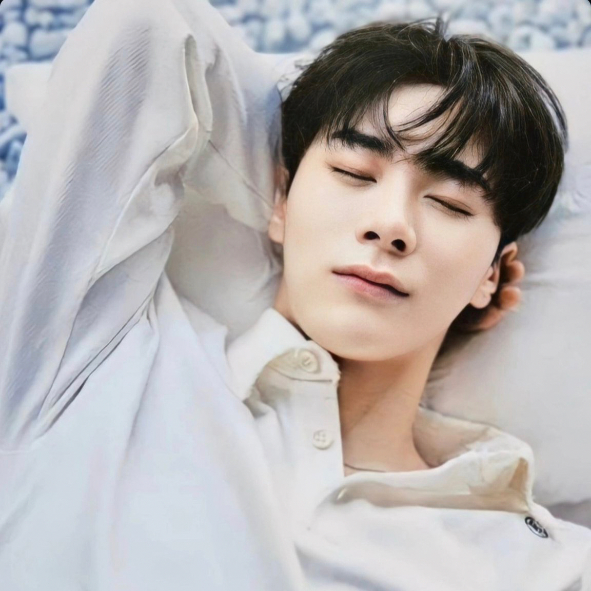 Latest photo of Moonbin (ASTRO)