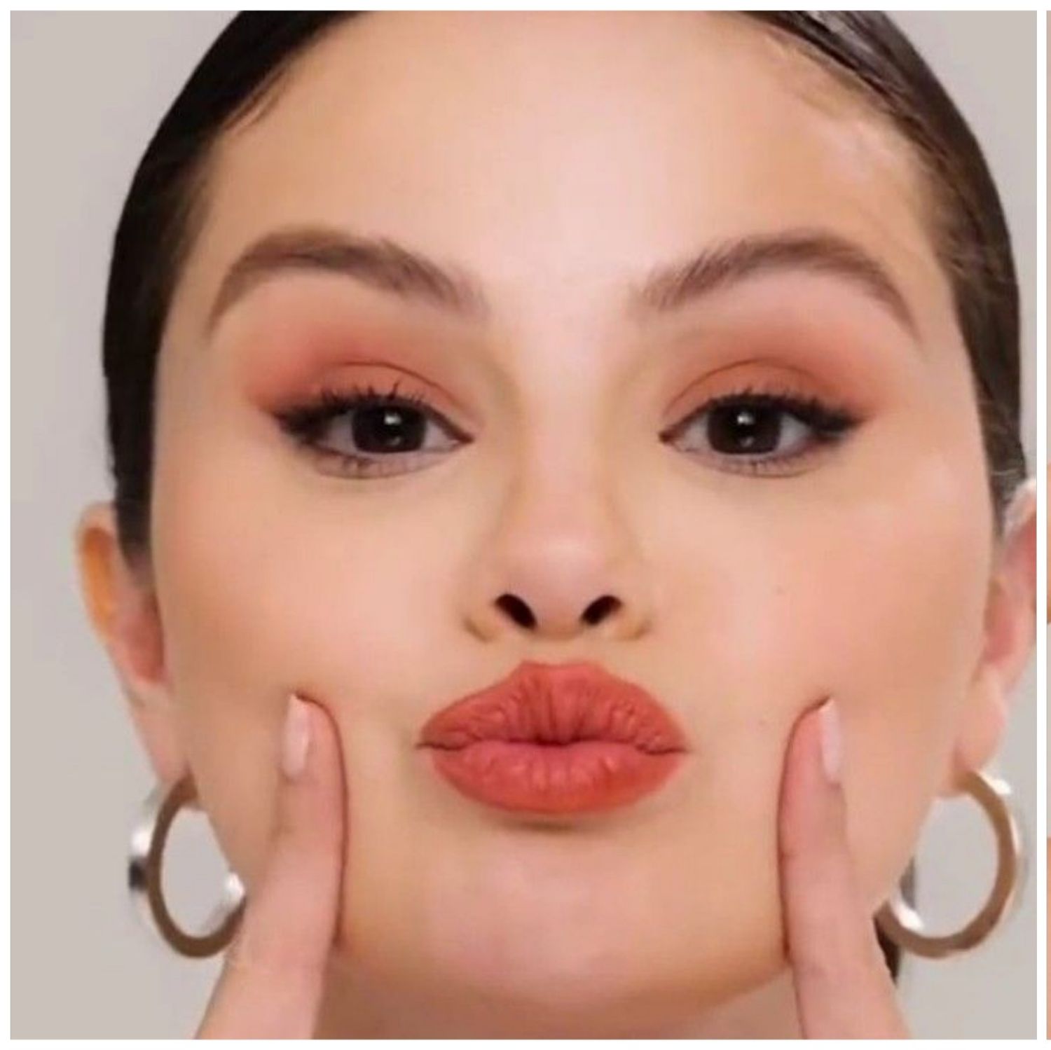 Latest photo of Selena Gomez