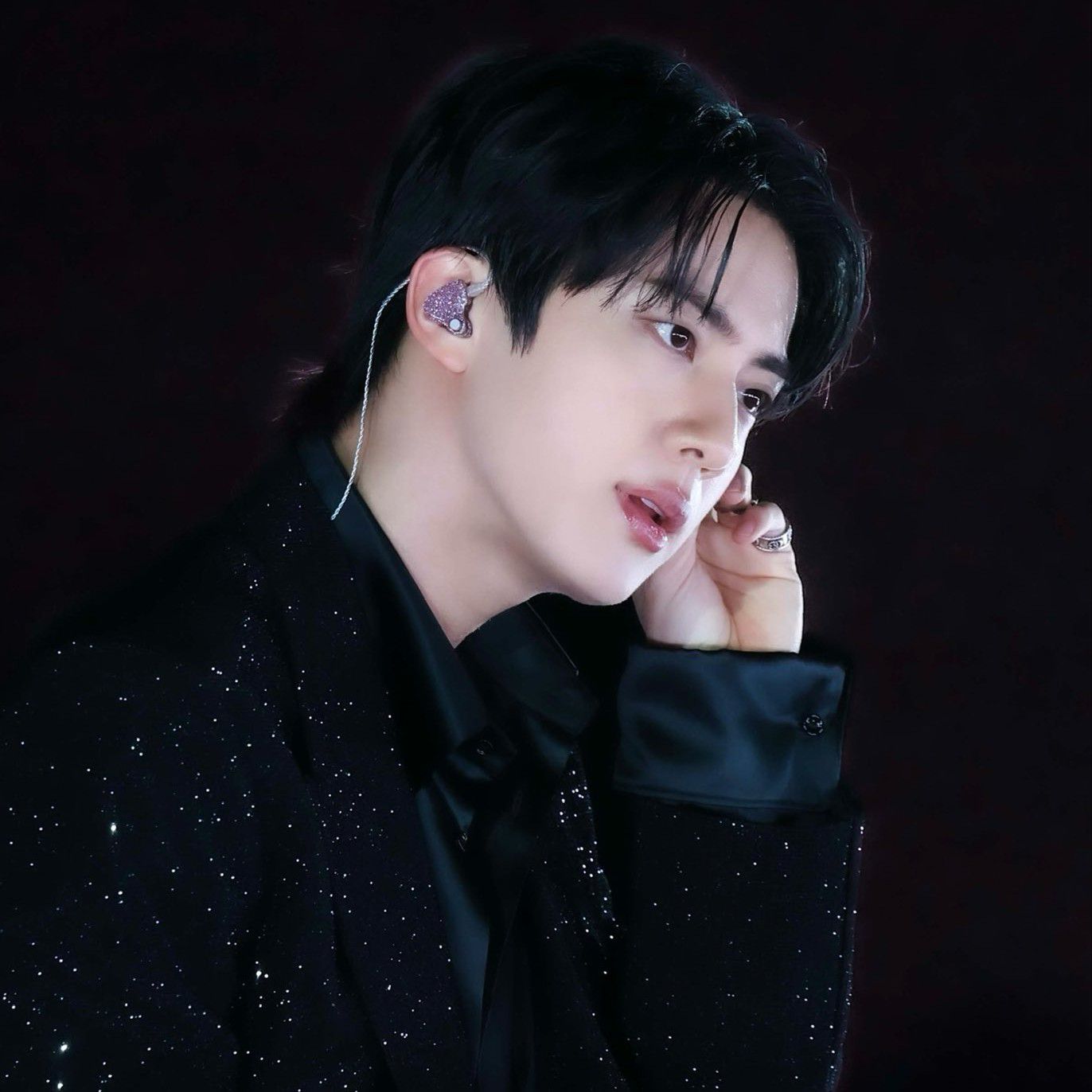 진 (방탄소년단)의 비하인드 컷