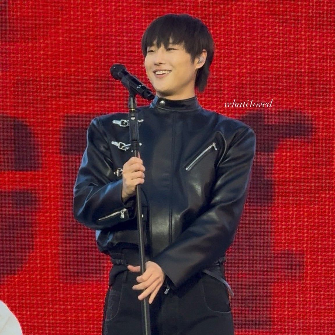 Behind-the-scenes cut of WOODZ