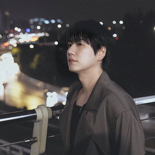 Latest photo of Kyuhyun (Super Junior)