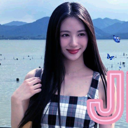 Best moment chosen by Jiwon (Cherry Bullet) fandom