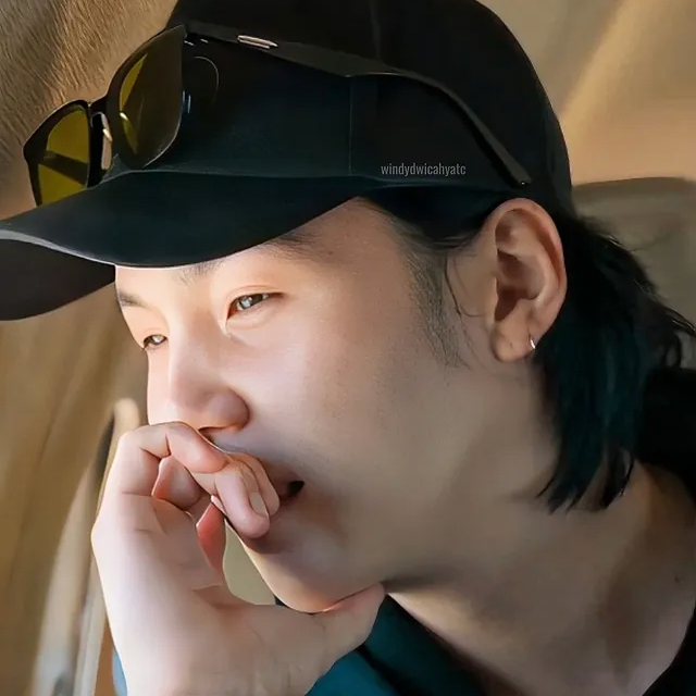 A moment captured by SUGA (BTS)'s fan