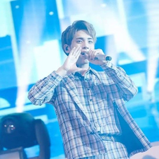 Latest photo of Jonghyun (SHINee)