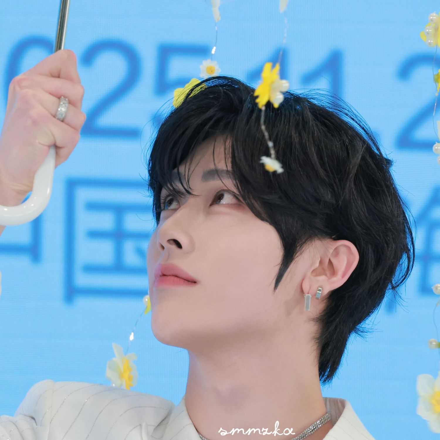 A moment captured by Ricky (ZEROBASEONE)'s fan