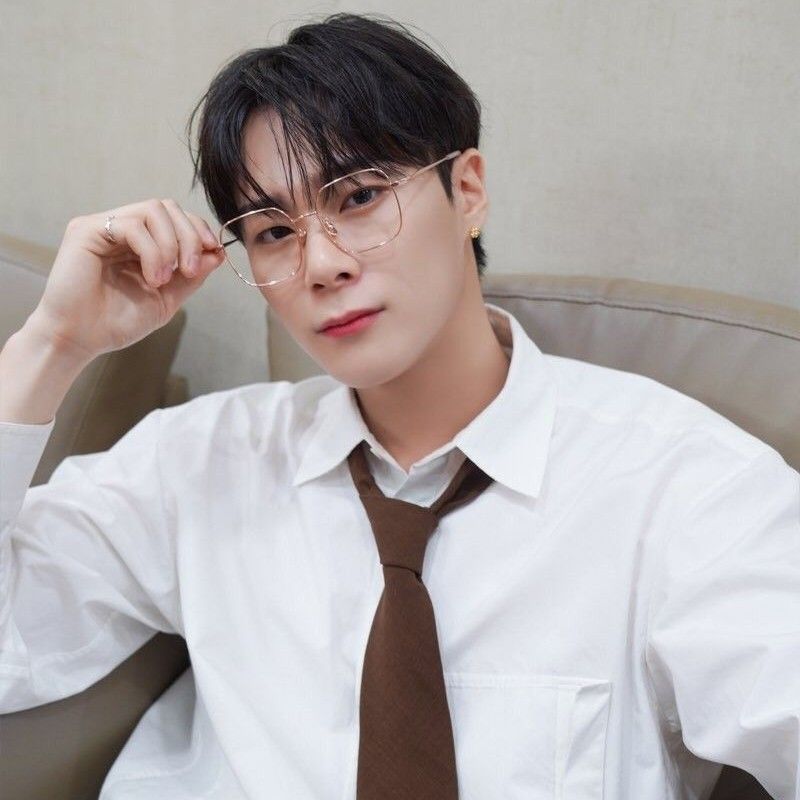 Latest photo of Moonbin (ASTRO)
