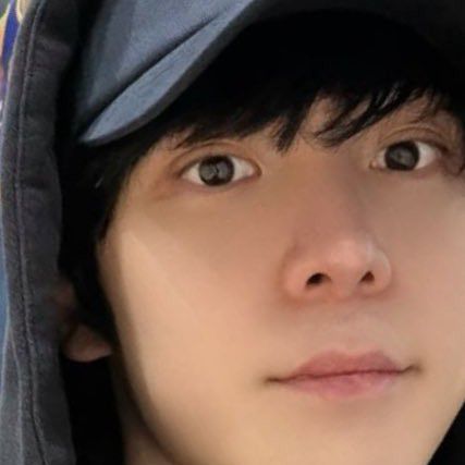 윤호 (에이티즈)의 최신 사진