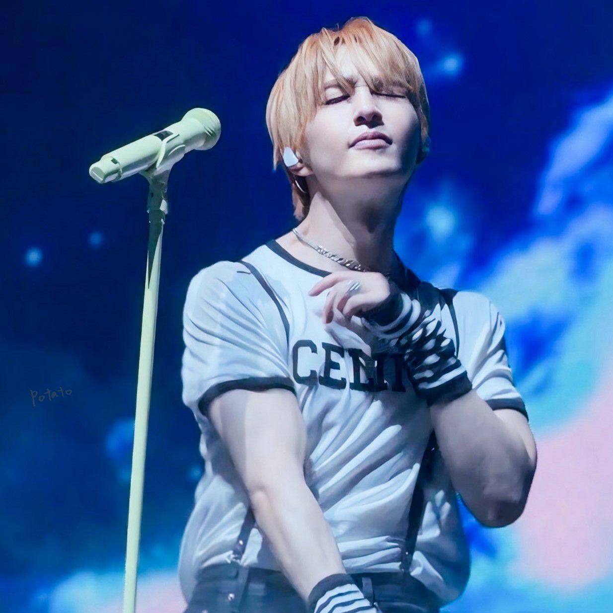 Recent activity shot of Onew (SHINee)