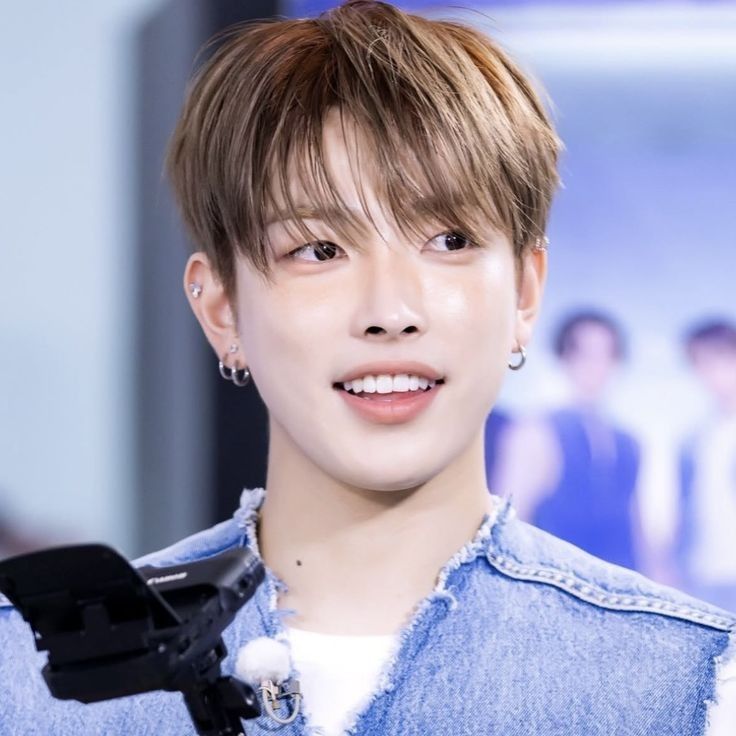 Behind-the-scenes cut of Hongjoong (ATEEZ)