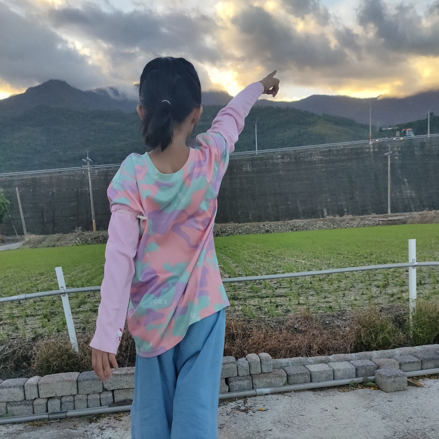 Chiquita (BABYMONSTER)的幕後花絮