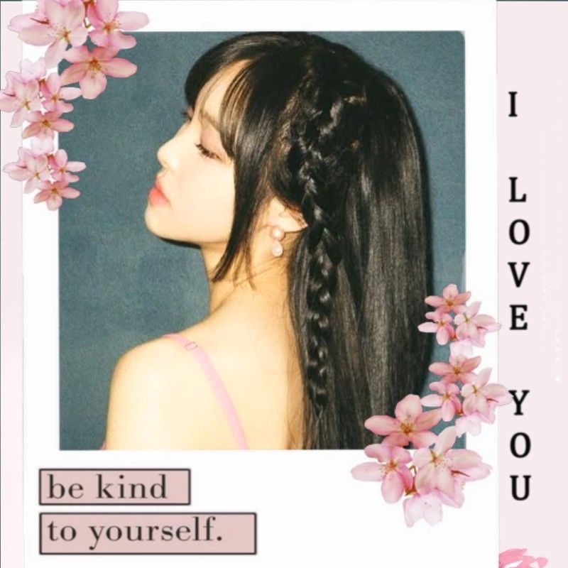 A moment captured by Yuju (GFRIEND)'s fan