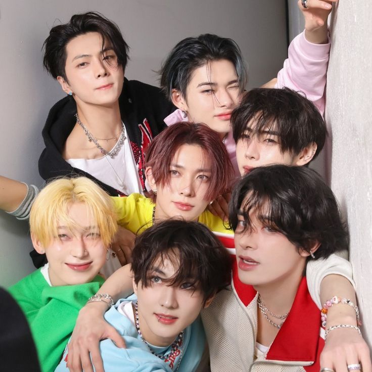 Behind-the-scenes cut of ENHYPEN