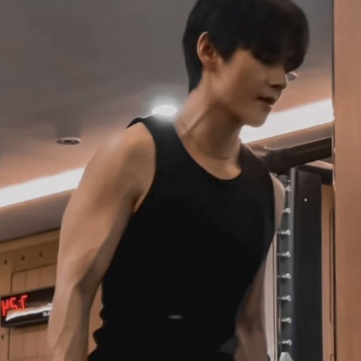 A moment captured by V (BTS)'s fan