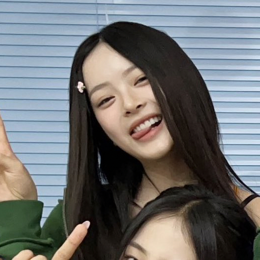 Latest photo of NewJeans