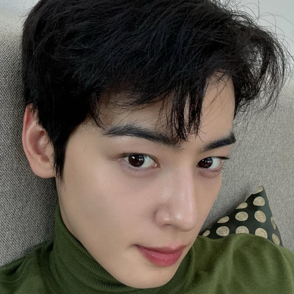 Latest photo of Eunwoo (ASTRO)