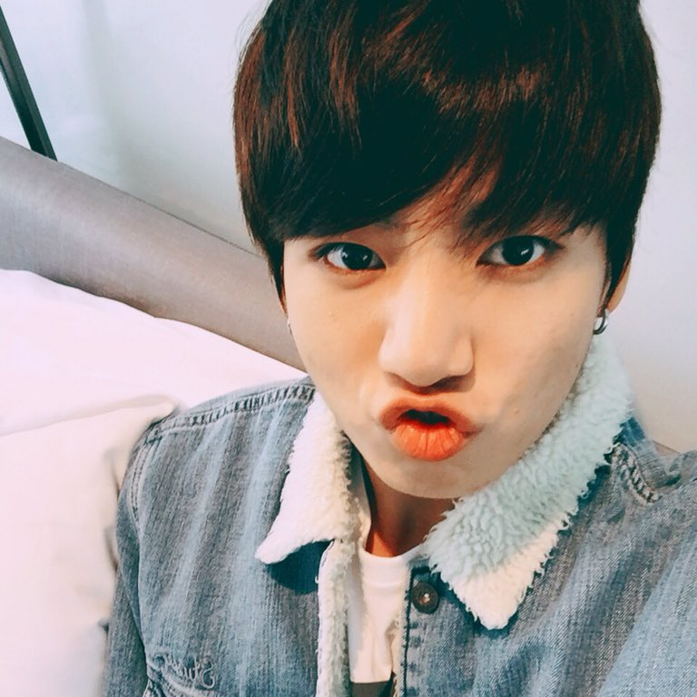 정국 (방탄소년단)의 최신 사진