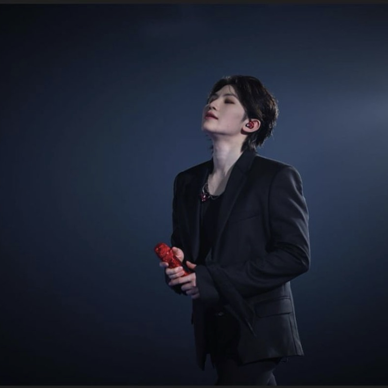 A moment captured by Woozi (SEVENTEEN)'s fan