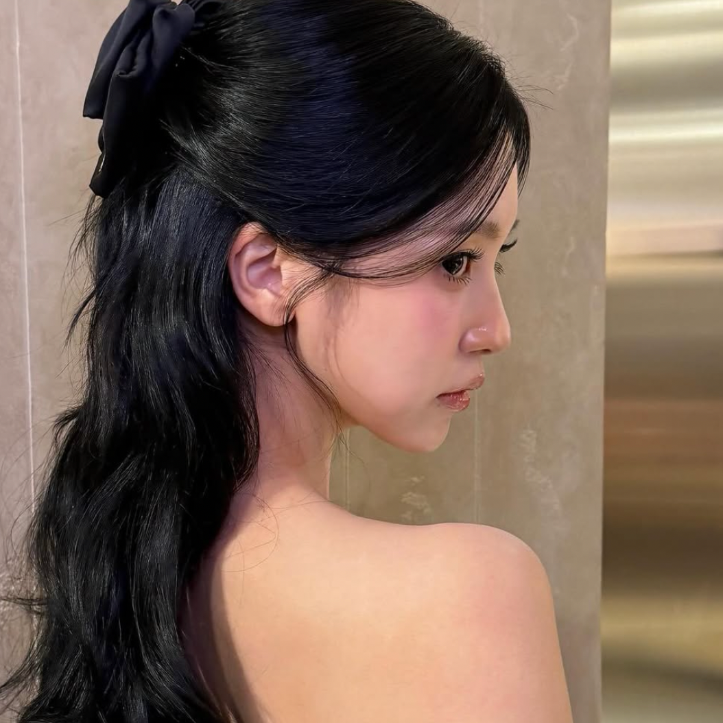 Mina (TWICE)粉丝拍下的瞬间