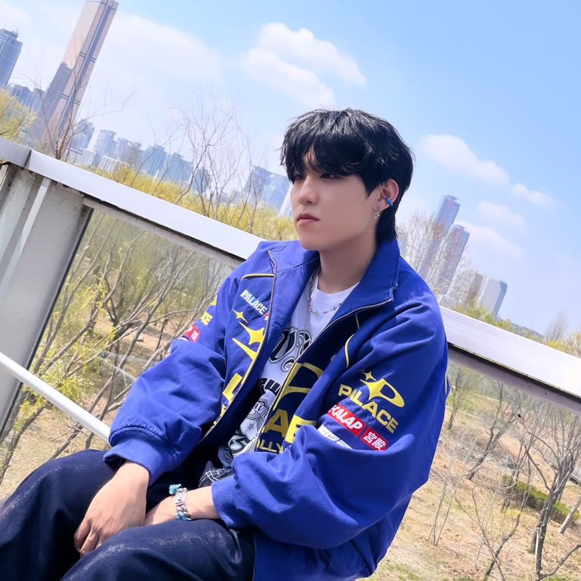 Behind-the-scenes cut of Park Woojin (AB6IX)