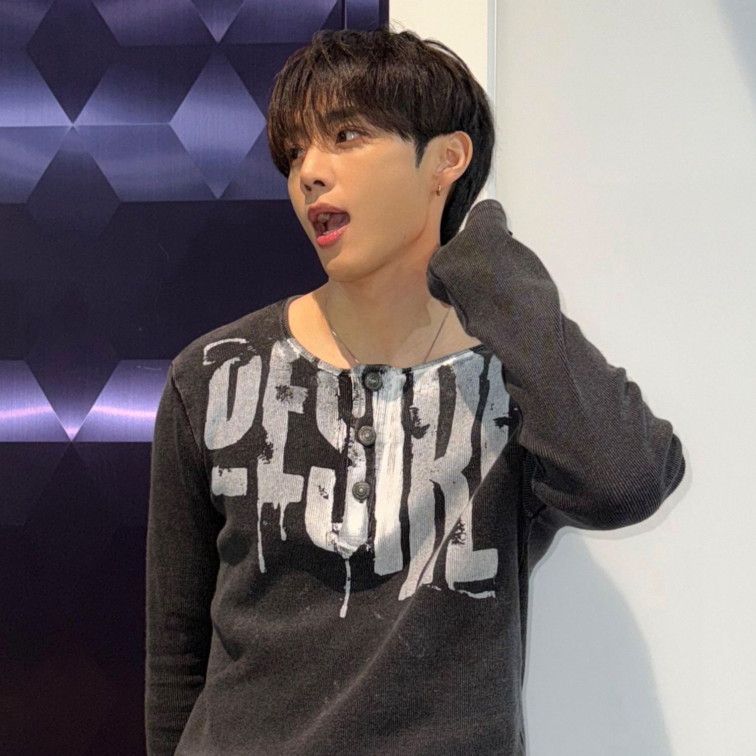 善旴 (THE BOYZ)的最新活動照片