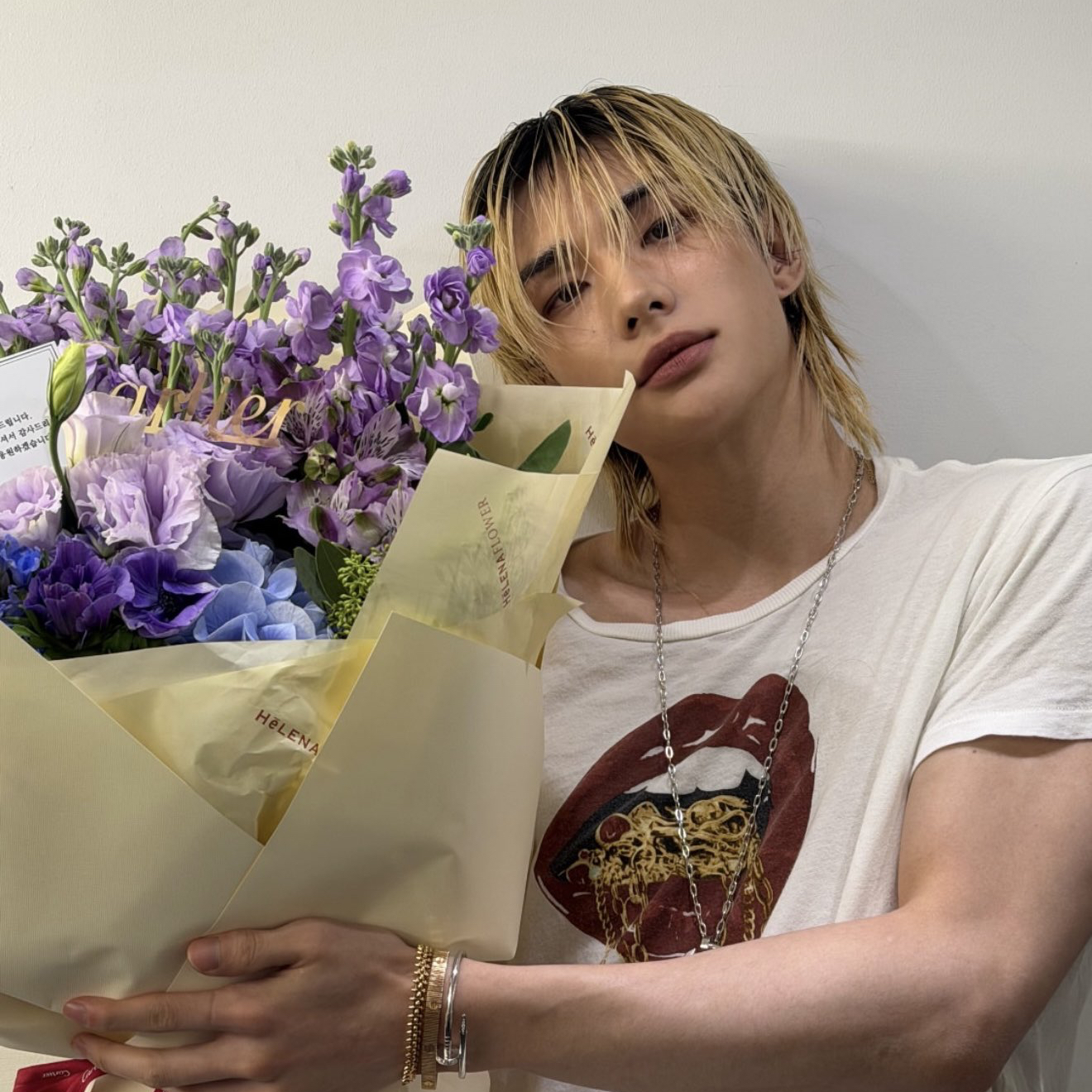 Behind-the-scenes cut of Hyunjin (Stray Kids)