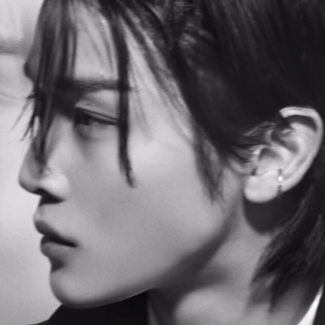 Recent activity shot of Sungchan (RIIZE)