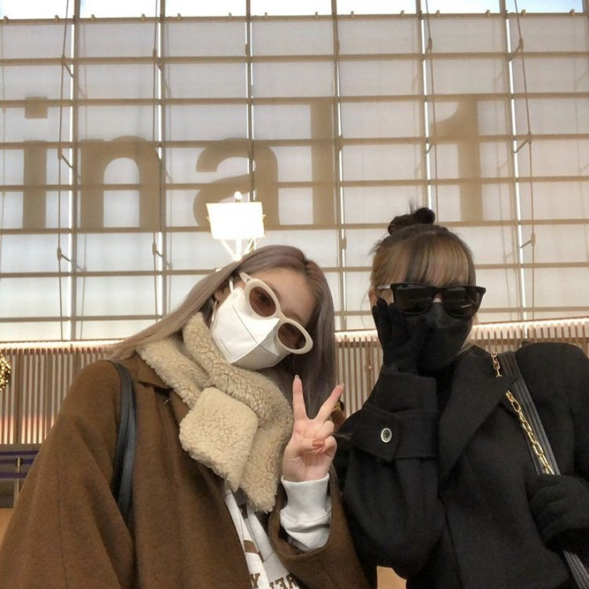 Sana (TWICE)的幕后花絮