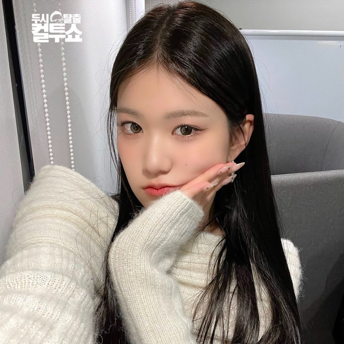 Yoon Jiyoon (izna)的最新照片