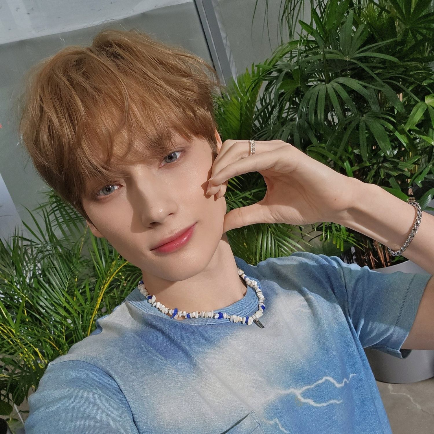 A moment captured by HueningKai (TOMORROW X TOGETHER)'s fan