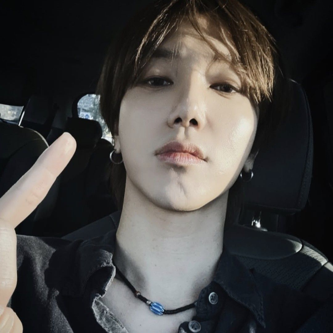 Behind-the-scenes cut of Yesung (Super Junior)