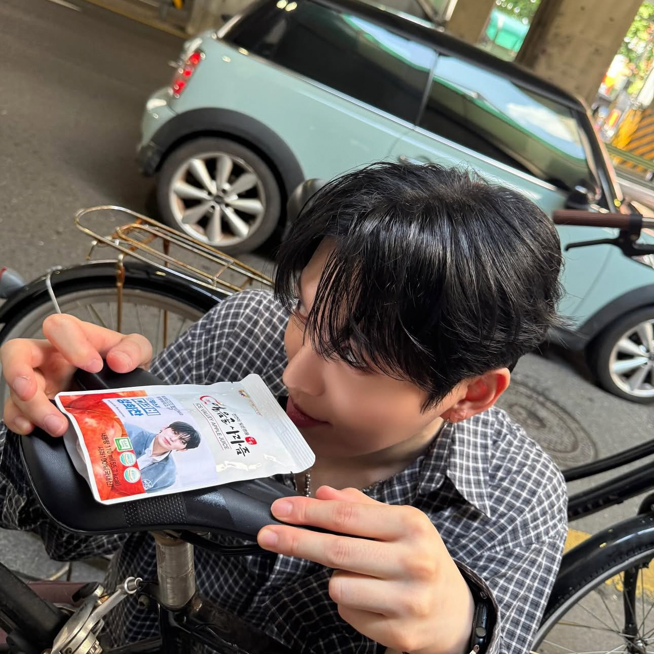 A moment captured by HEECHAN (DKB)'s fan