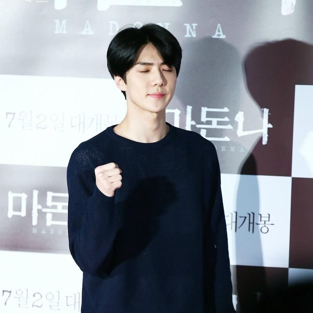 A moment captured by Sehun (EXO)'s fan