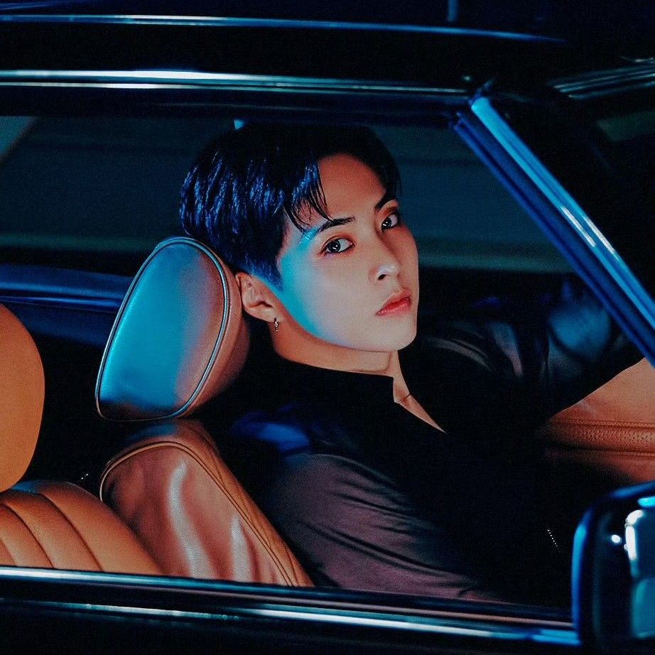 Latest photo of Xiumin (EXO)