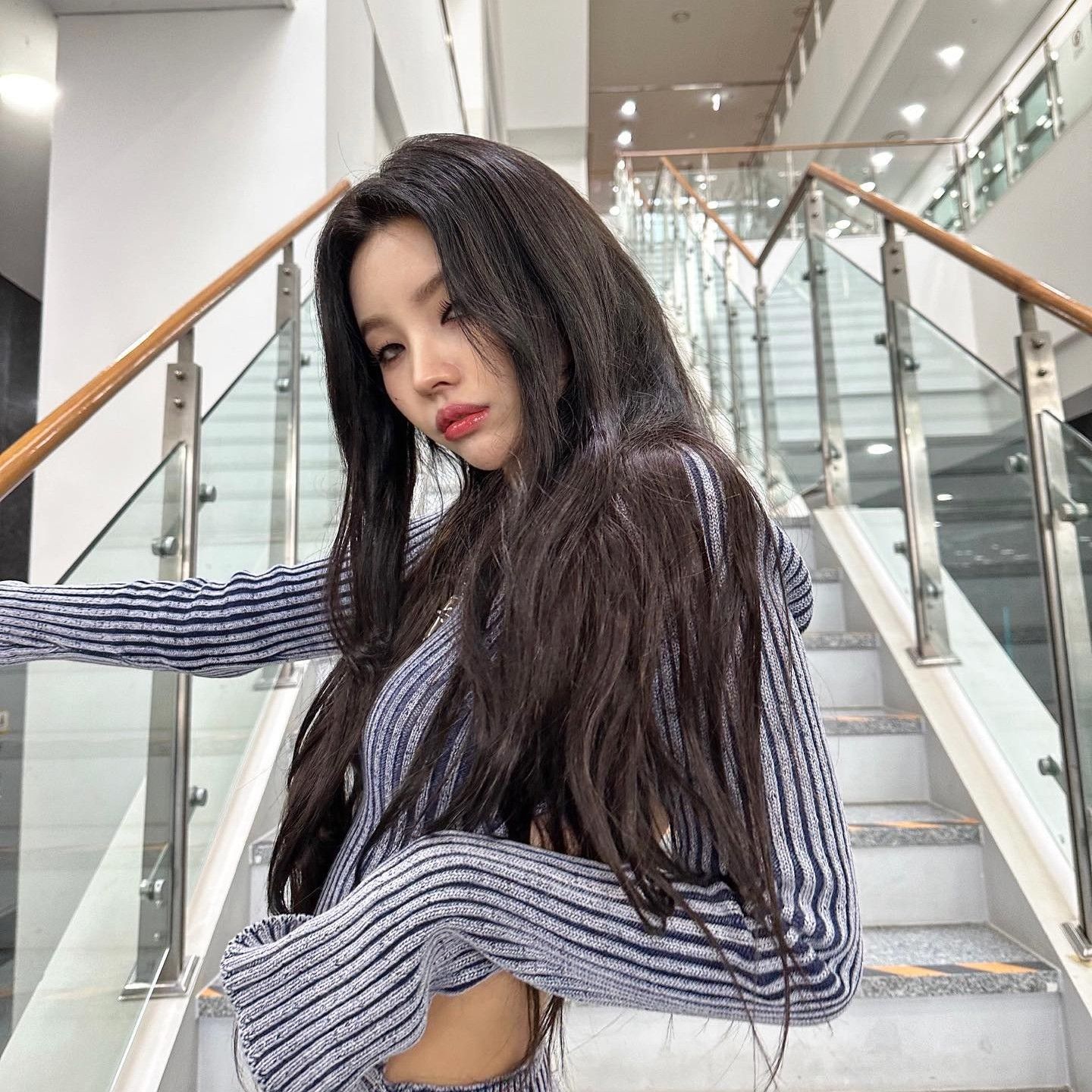 Recent activity shot of Soyeon (i-dle)