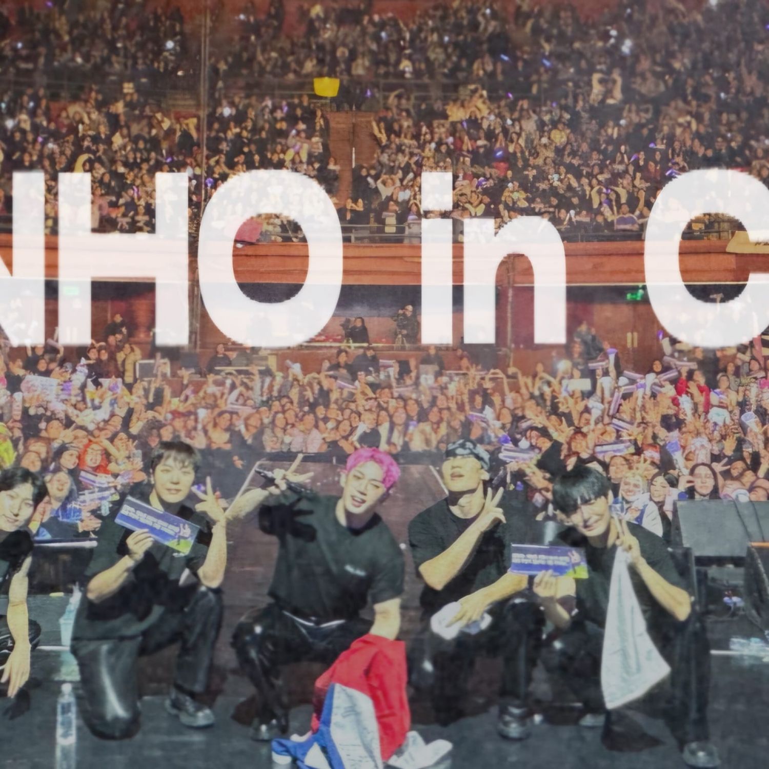 A moment captured by Wonho's fan
