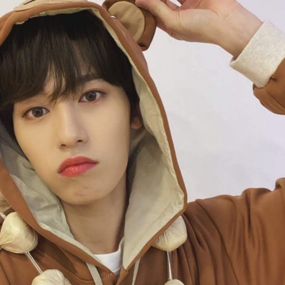 A moment captured by Keonhee (ONEUS)'s fan