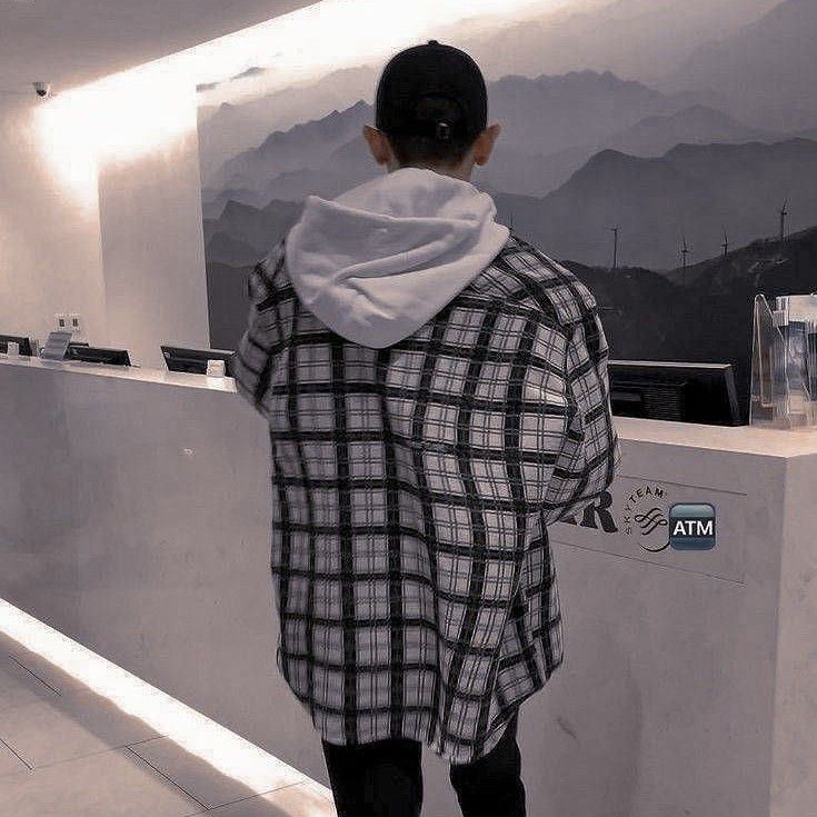 Behind-the-scenes cut of Chanyeol (EXO)