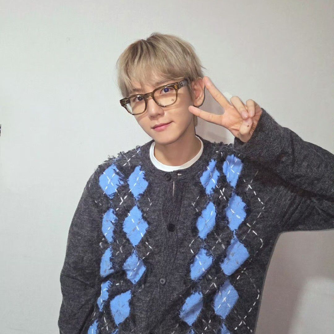 伯賢 (EXO)的最新照片