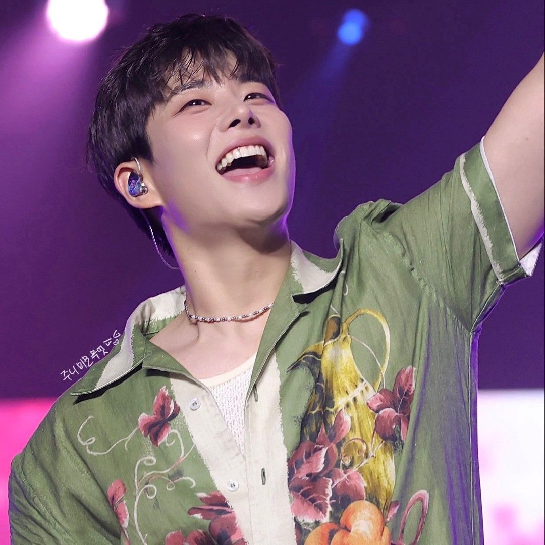 Recent activity shot of MJ (ASTRO)