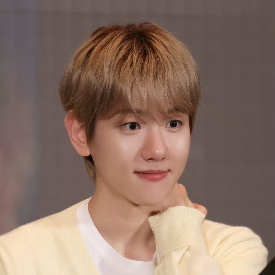 Latest photo of Baekhyun (EXO)
