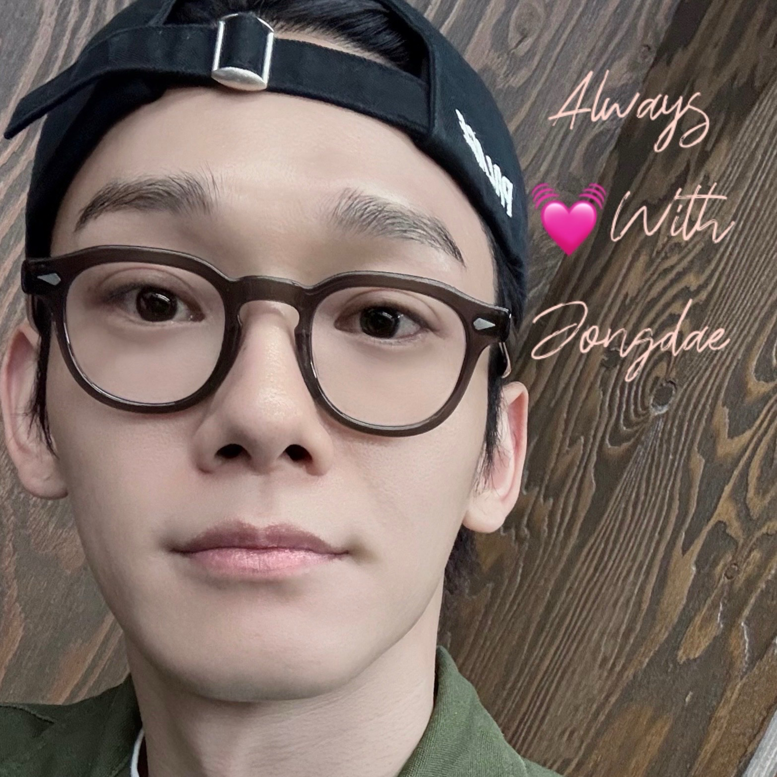 Behind-the-scenes cut of Chen (EXO)
