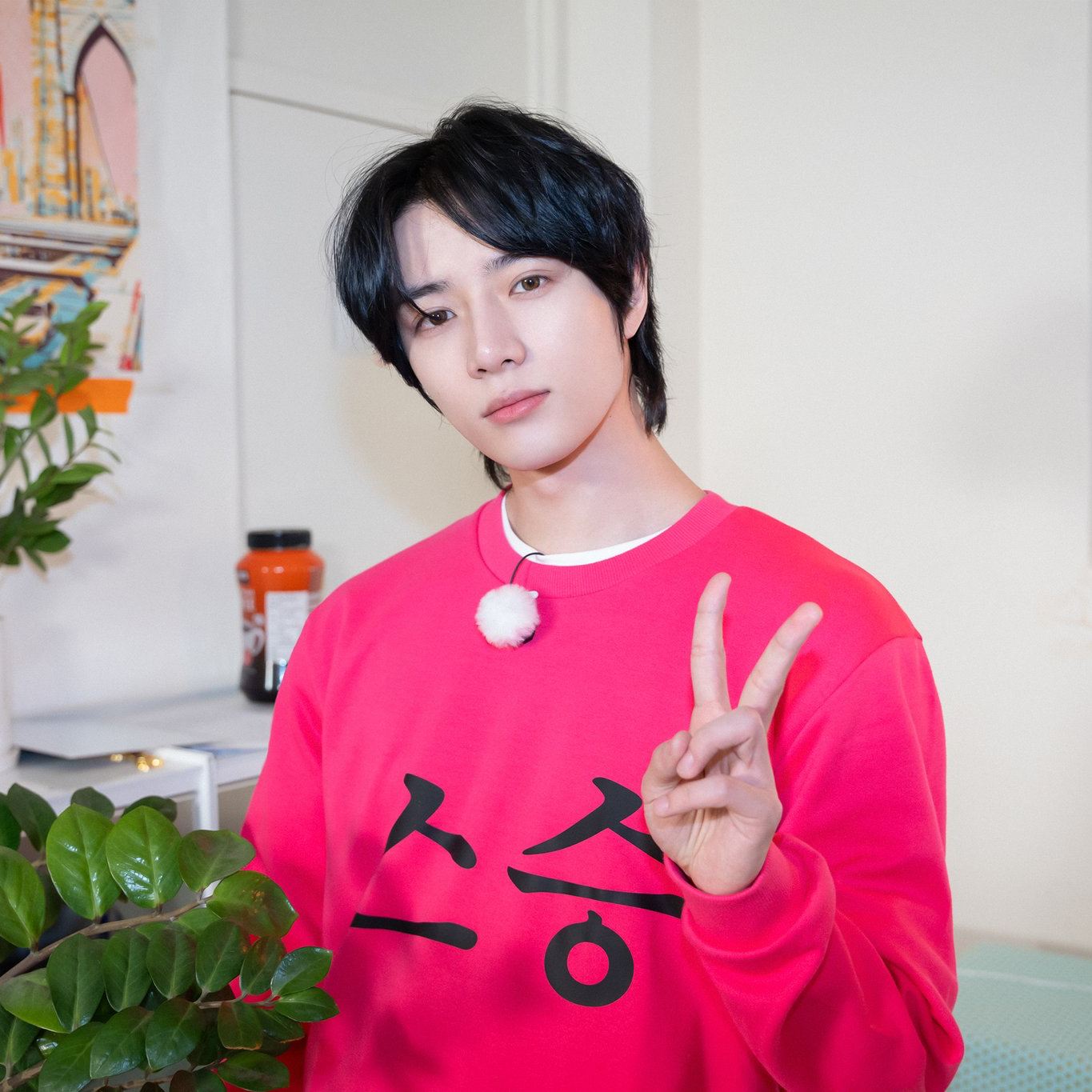 Latest photo of Beomgyu (TOMORROW X TOGETHER)