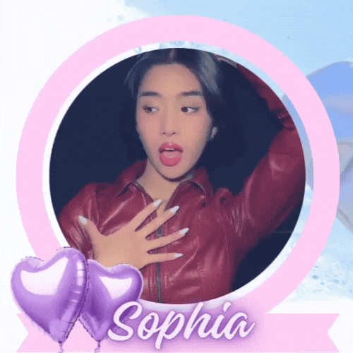 Recent activity shot of Sophia (KATSEYE)