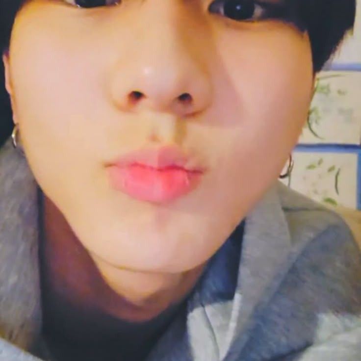 Recent activity shot of Jungwon (ENHYPEN)