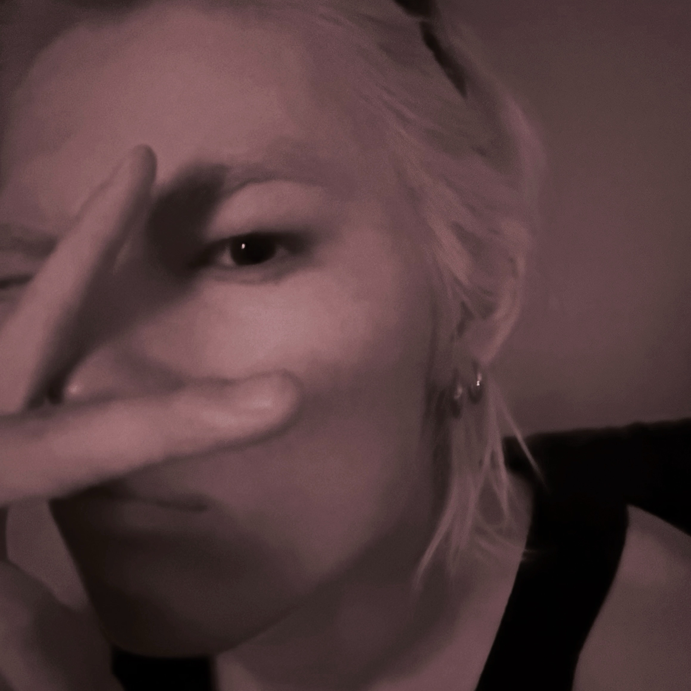 Foto terbaru NI-KI (ENHYPEN)