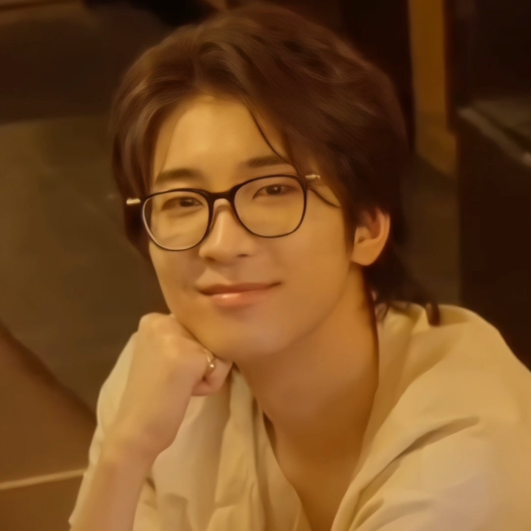 Behind-the-scenes cut of Wonwoo (SEVENTEEN)