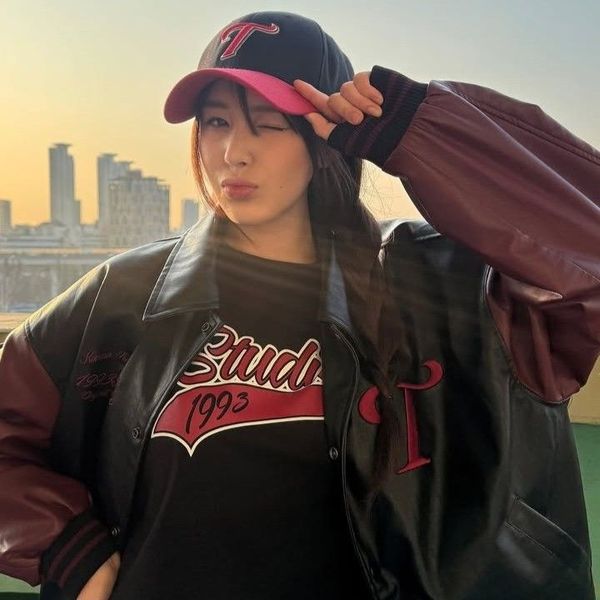 Popular profile image of Lee Jaehee (Weeekly) selected by votes