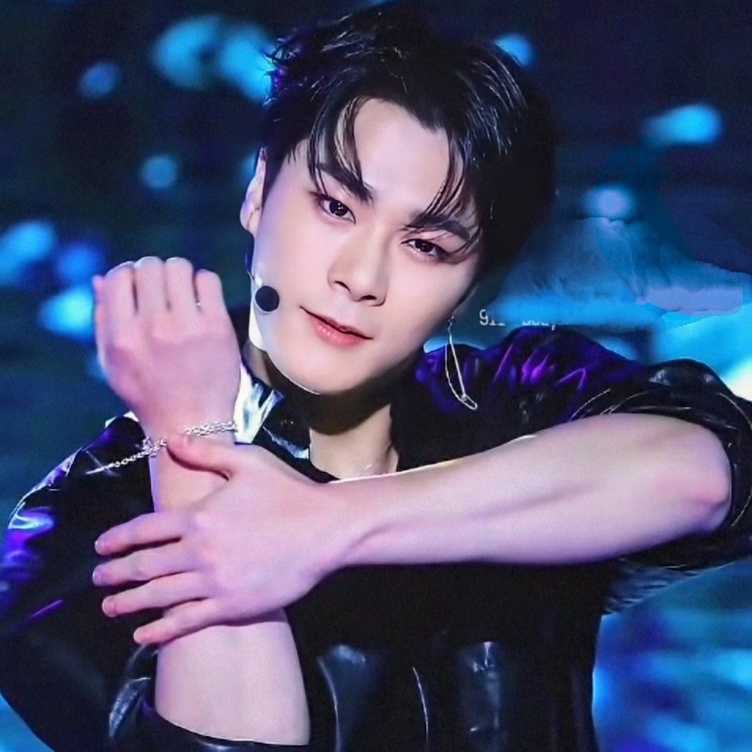 Recent activity shot of Moonbin (ASTRO)