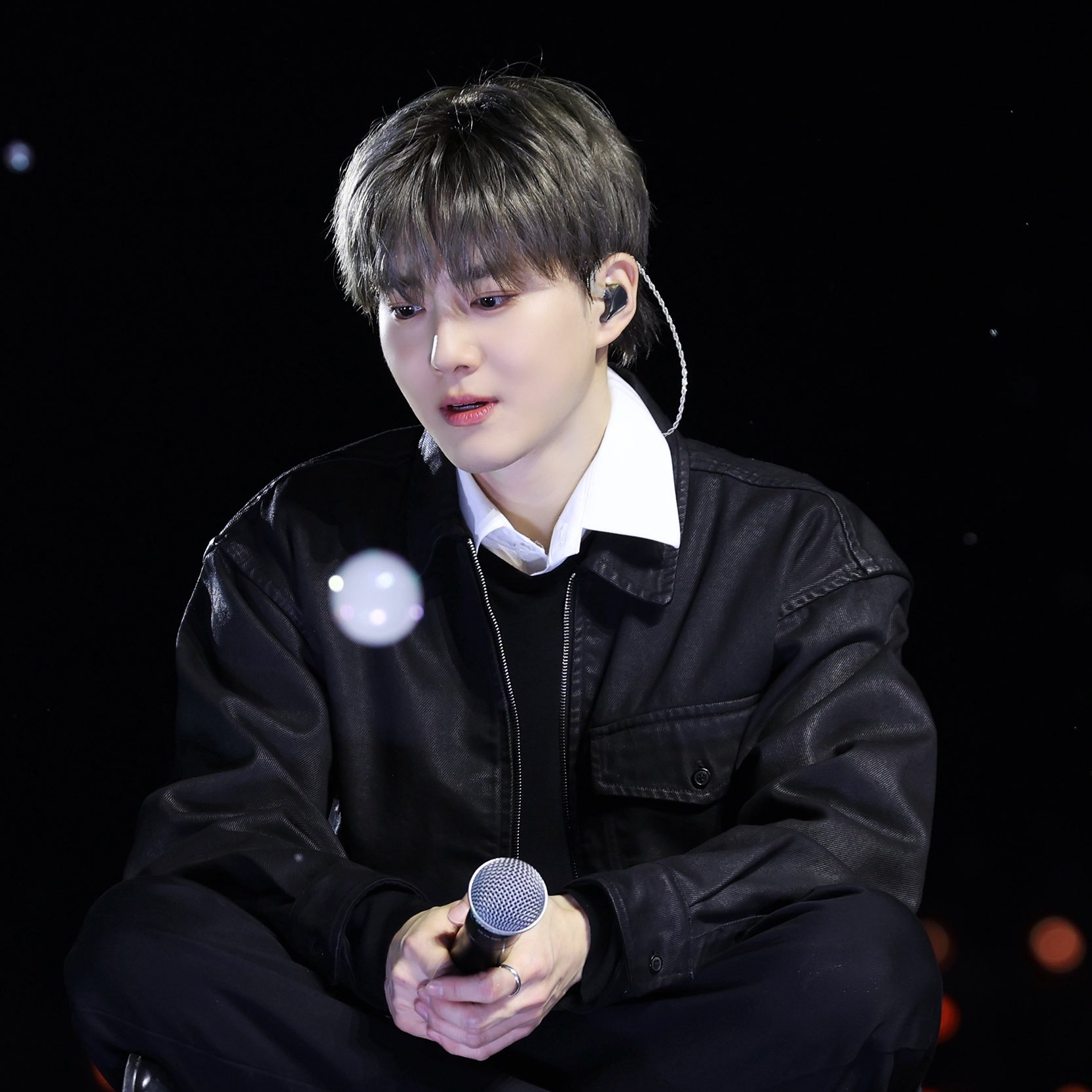 スホ (EXO)の舞台裏ショット